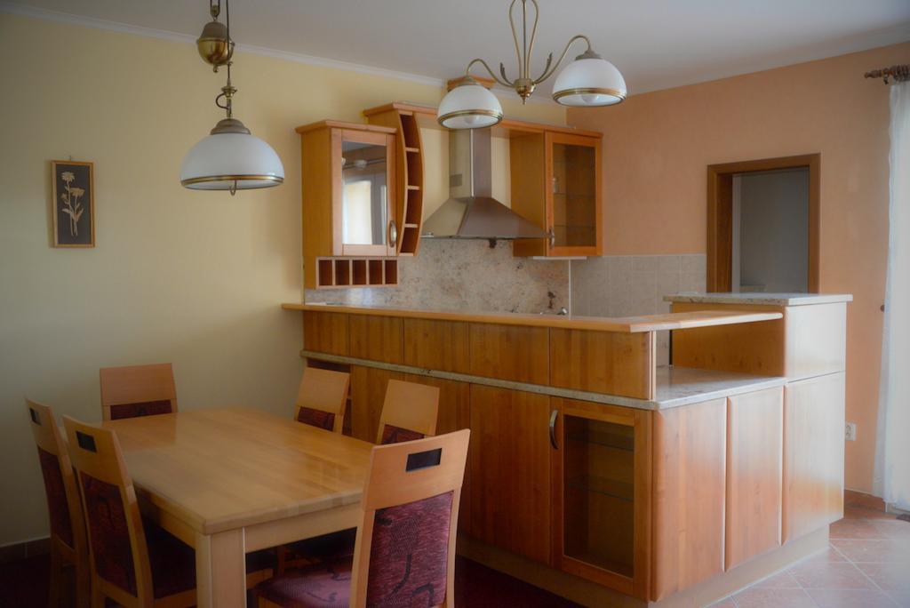 Harmony Hall Apartments Hradec Kralove Ngoại thất bức ảnh