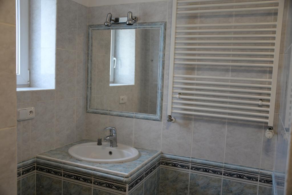 Harmony Hall Apartments Hradec Kralove Ngoại thất bức ảnh